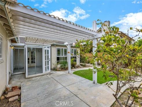 18922  Gregory   Lane, Huntington Beach, CA