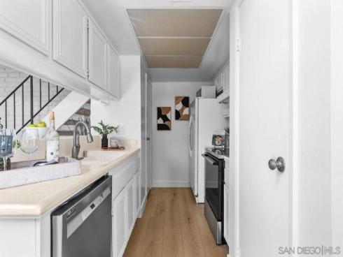 16394 Del Oro Cir 135 , Huntington Beach, CA