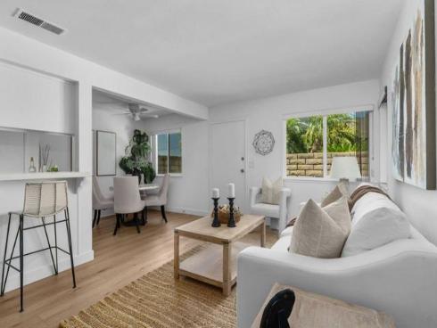 16394 Del Oro Cir 135 , Huntington Beach, CA