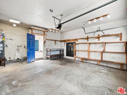417  8th   Street, Huntington Beach, CA
