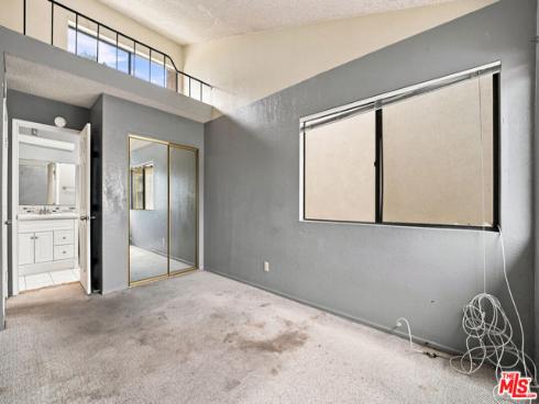 417  8th   Street, Huntington Beach, CA