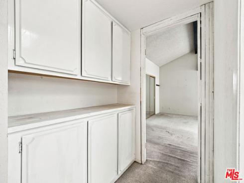 417  8th   Street, Huntington Beach, CA