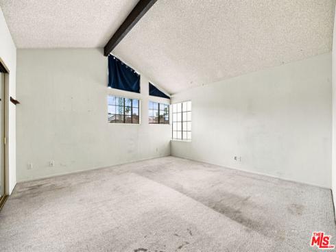 417  8th   Street, Huntington Beach, CA