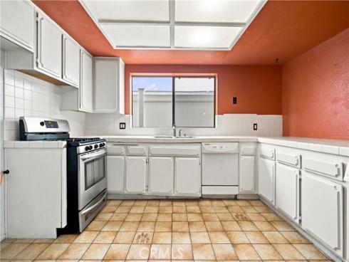 417 8th Street, Huntington Beach, CA