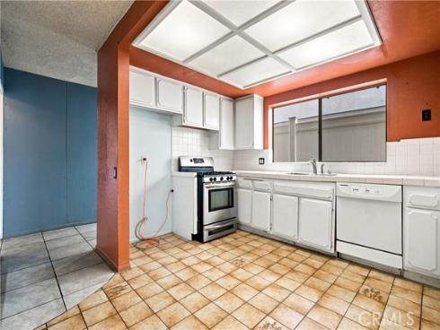 417 8th Street, Huntington Beach, CA
