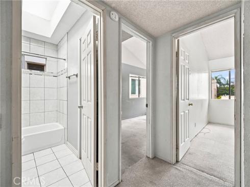 417 8th Street, Huntington Beach, CA