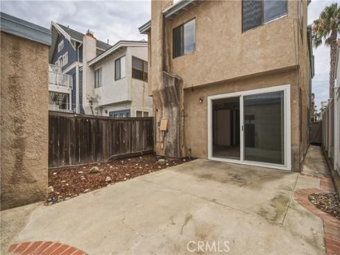 417 8th Street, Huntington Beach, CA