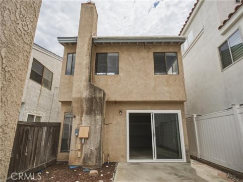 417 8th Street, Huntington Beach, CA