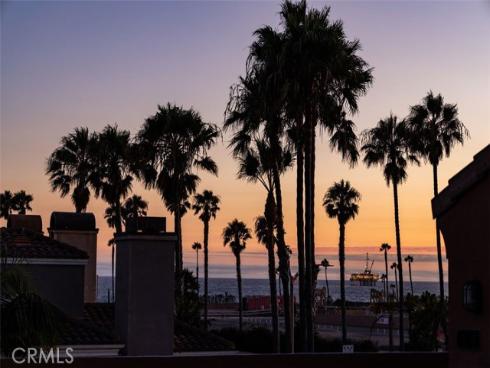 304 Goldenwest Street, Huntington Beach, CA