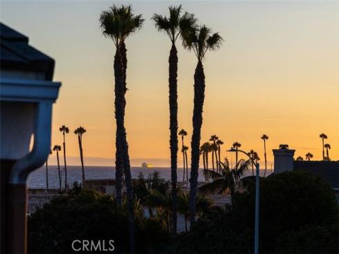 304 Goldenwest Street, Huntington Beach, CA