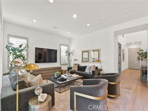 17382  Burrows  , Huntington Beach, CA