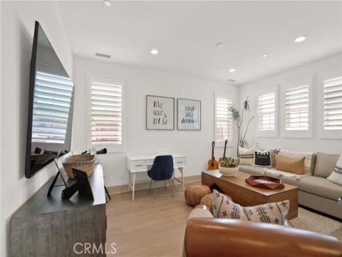17382  Burrows  , Huntington Beach, CA