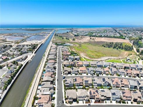 17382  Burrows  , Huntington Beach, CA