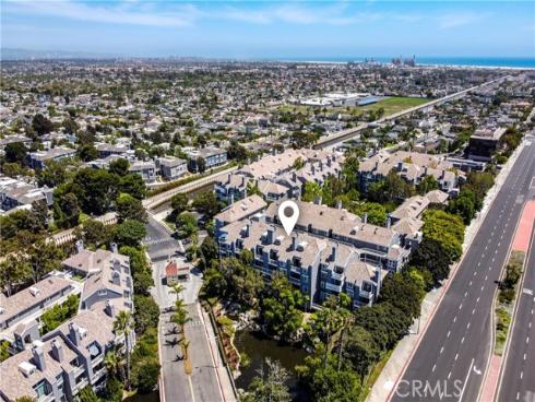 20301 Bluffside 211 Circle, Huntington Beach, CA