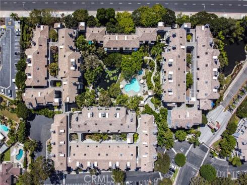 20301  Bluffside  211  Circle, Huntington Beach, CA