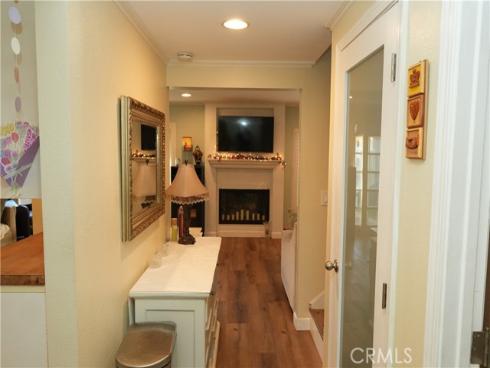 8226 Pennington Dr , Huntington Beach, CA