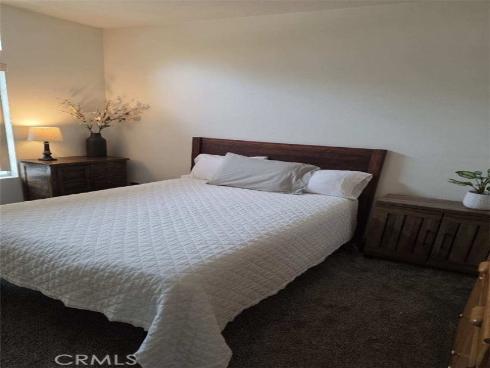 4591 Warner 203 Avenue, Huntington Beach, CA