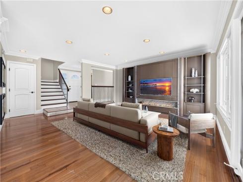 19151 Yacht Lane, Huntington Beach, CA