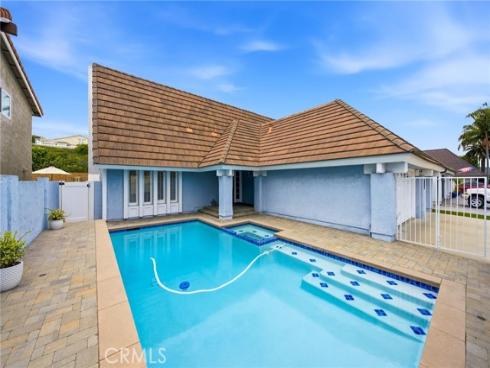 19151 Yacht Lane, Huntington Beach, CA