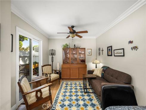 3485 Windspun , Huntington Beach, CA