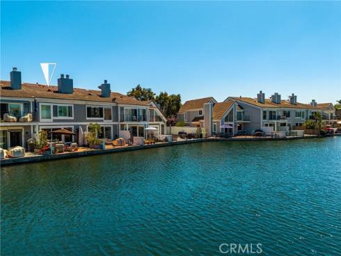 3485 Windspun , Huntington Beach, CA