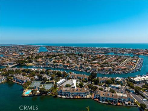 3485 Windspun , Huntington Beach, CA