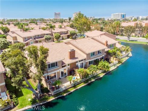 7901  Southwind  , Huntington Beach, CA