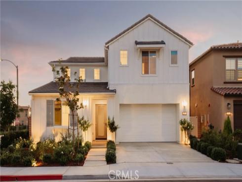 21171 Strathmoor
