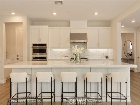 21171 Strathmoor , Huntington Beach, CA
