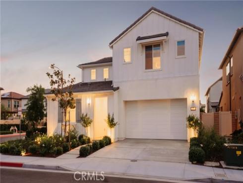 21171 Strathmoor , Huntington Beach, CA
