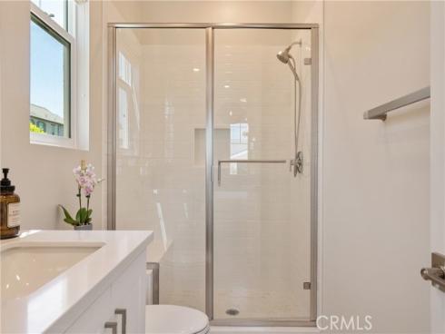 21171 Strathmoor , Huntington Beach, CA