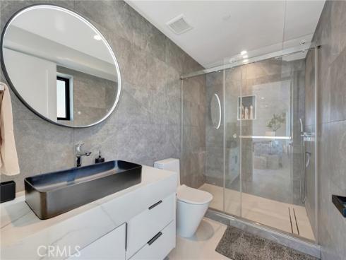 203 Indianapolis Avenue, Huntington Beach, CA