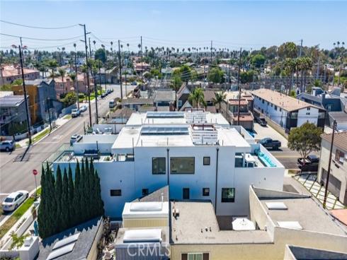 203 Indianapolis Avenue, Huntington Beach, CA