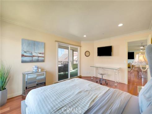 1200 Pacific Coast 209 Highway, Huntington Beach, CA