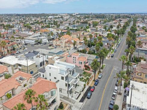 109 9th , Huntington Beach, CA