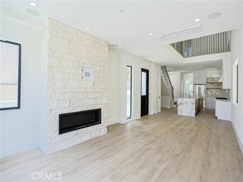 109 9th , Huntington Beach, CA