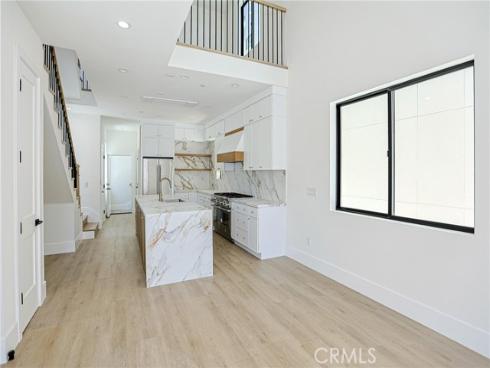 109 9th , Huntington Beach, CA