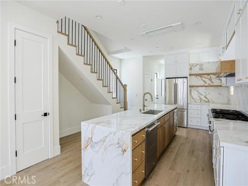 109 9th , Huntington Beach, CA