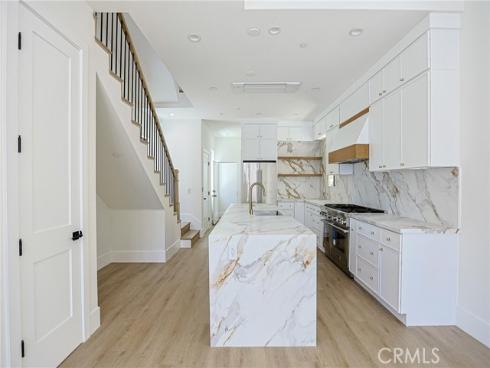 109 9th , Huntington Beach, CA