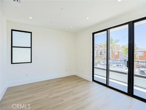 109 9th , Huntington Beach, CA