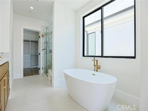 109 9th , Huntington Beach, CA