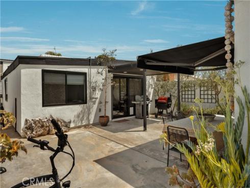 1919  Alsuna  , Huntington Beach, CA
