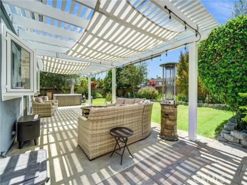 17661 Falkirk , Huntington Beach, CA