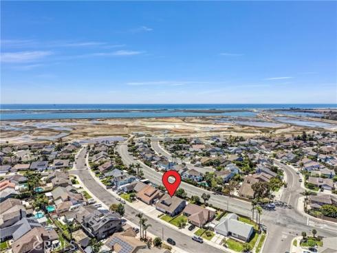 17661 Falkirk , Huntington Beach, CA