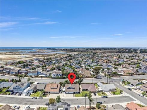 17661 Falkirk , Huntington Beach, CA