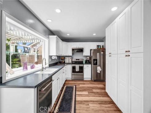 17661 Falkirk , Huntington Beach, CA