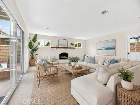 20682 Hopetown , Huntington Beach, CA