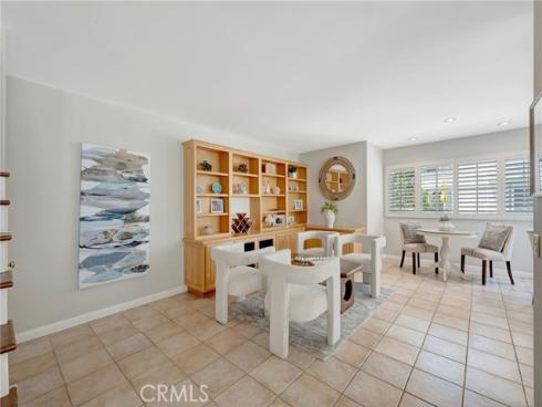 19372 Maidstone Lane, Huntington Beach, CA