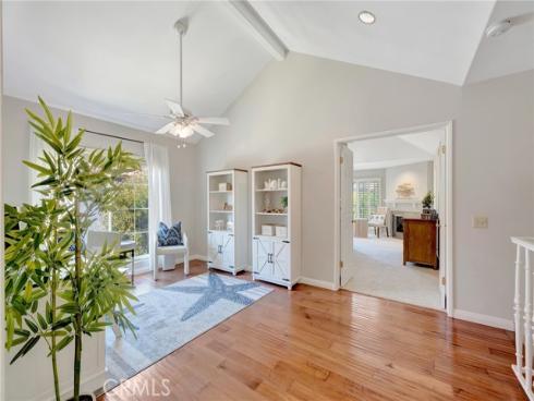 19372 Maidstone Lane, Huntington Beach, CA