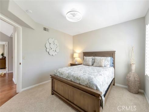 19372 Maidstone Lane, Huntington Beach, CA
